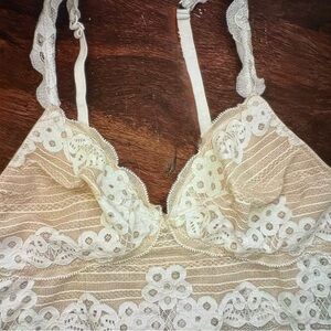 Aerie Lace Bralette in Cream